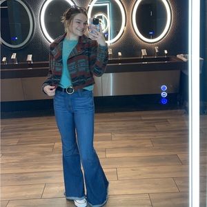 Meet your Posher, Grace